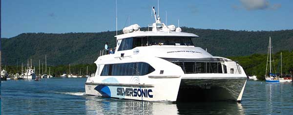Silversonic-dive-snorkel-port-douglas